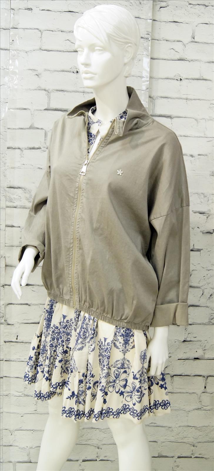 Bhatti Mode GmbH - Young fashion, DOB - Blusen, Hosen Jacken, Jeans, Kleider, Pullover etc.