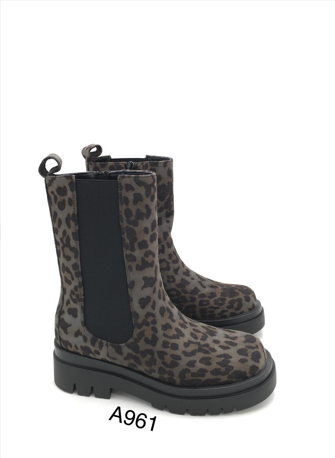 King Dragon Trade Development GmbH - Lucky Shoes