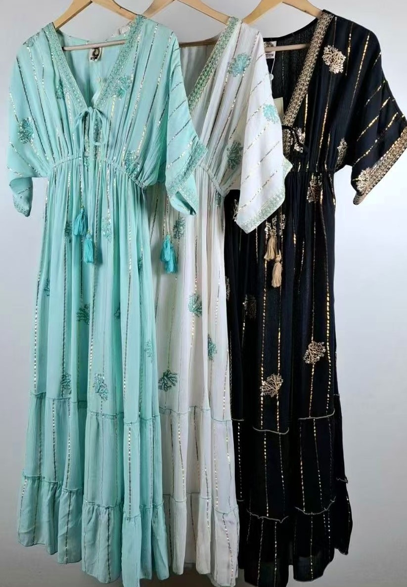 LB new fashion GmbH & Co KG - DOB, Accessoires, Young Fashion, Big Sizes - Eschborn