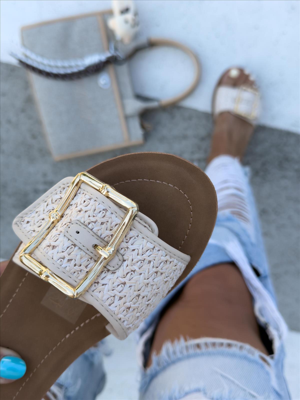 efashion s.r.o. - DOB;Accesoires;Schuhe;Young Fashion - Medvedov