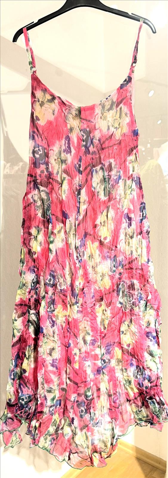 LB new fashion GmbH & Co KG - DOB, Accessoires, Young Fashion, Big Sizes - Eschborn