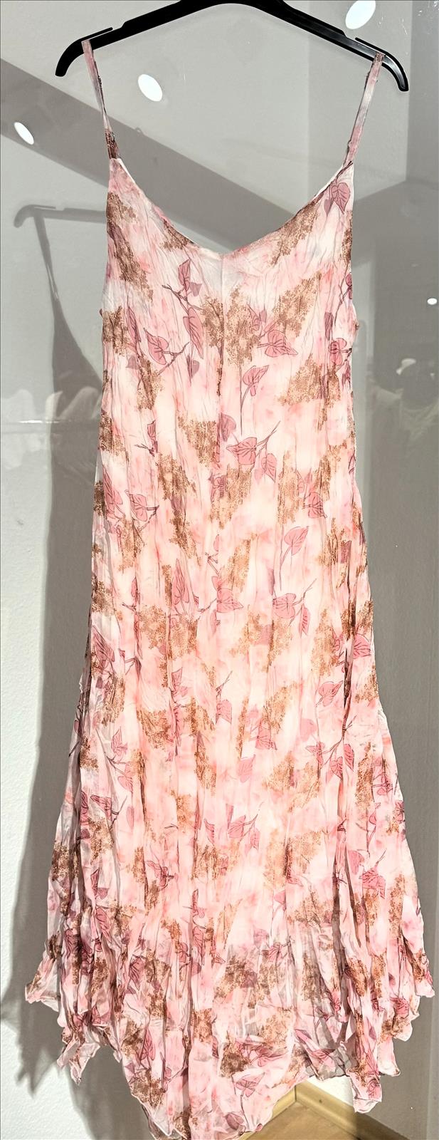 LB new fashion GmbH & Co KG - DOB, Accessoires, Young Fashion, Big Sizes - Eschborn