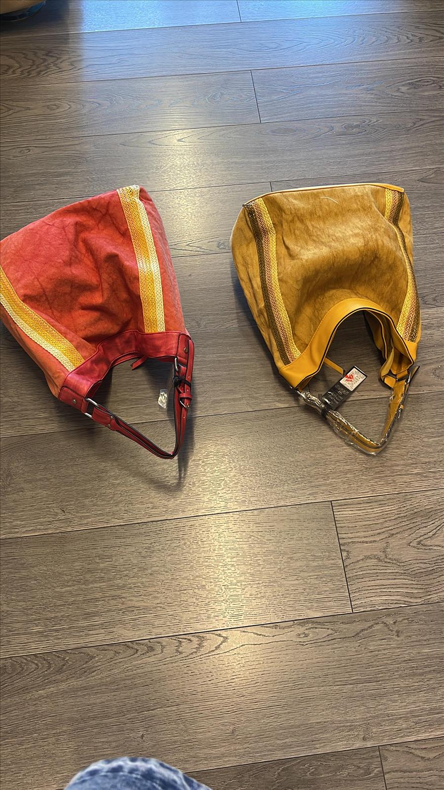 König Taschen Großhandel - Taschen, Abendtaschen, Schuhe
