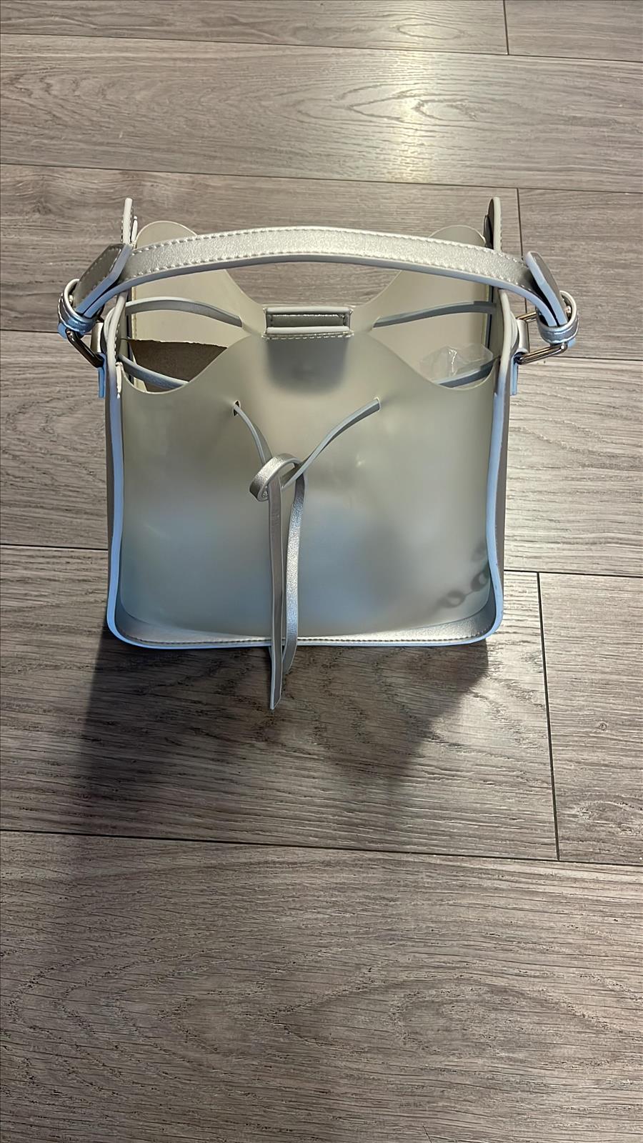 König Taschen Großhandel - Taschen, Abendtaschen, Schuhe