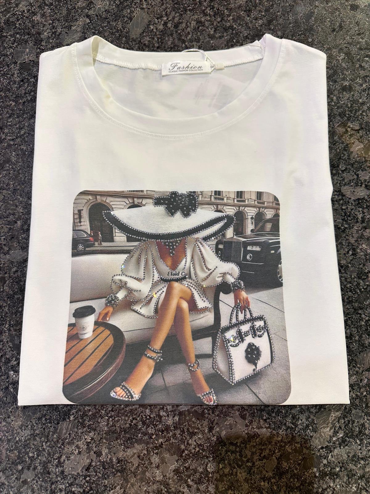 Miss Furs GmbH - MISS FURS Damenmode - Accessoires, Sportswear, Jeans, Tops, Bags