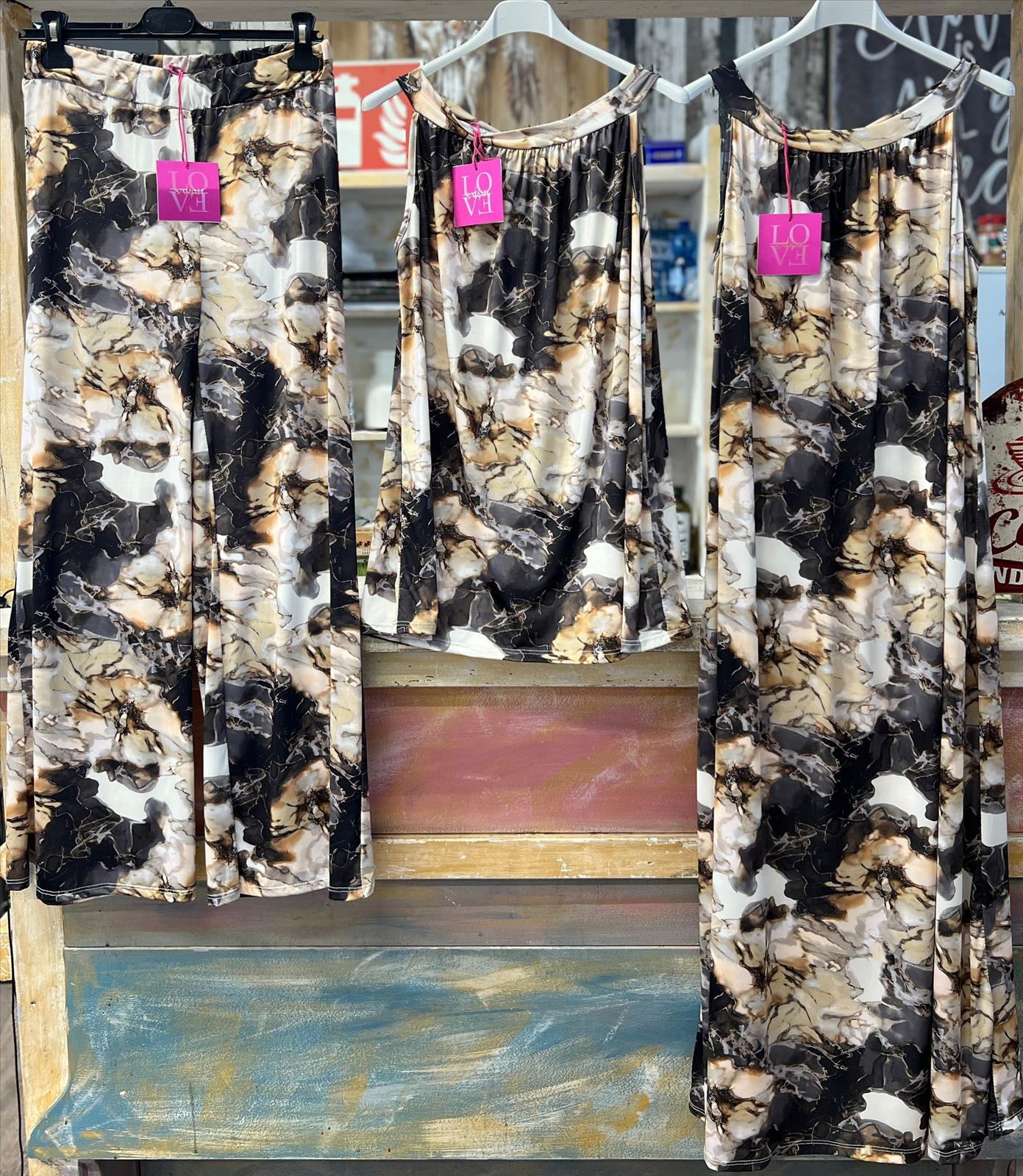 Element of Joy - Damenbekleidung und Accessoires - Wiesbaden