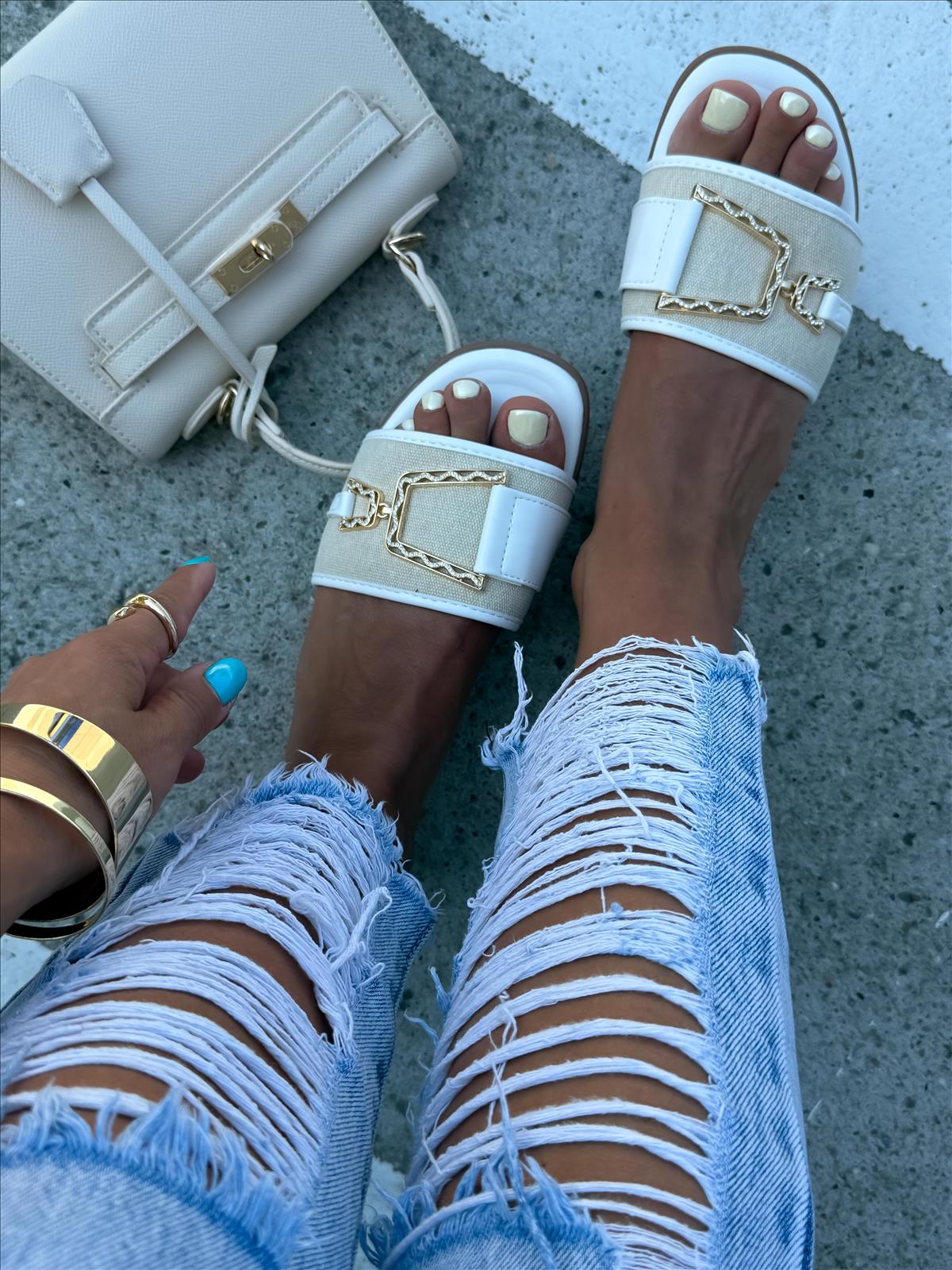 efashion s.r.o. - DOB;Accesoires;Schuhe;Young Fashion - Medvedov