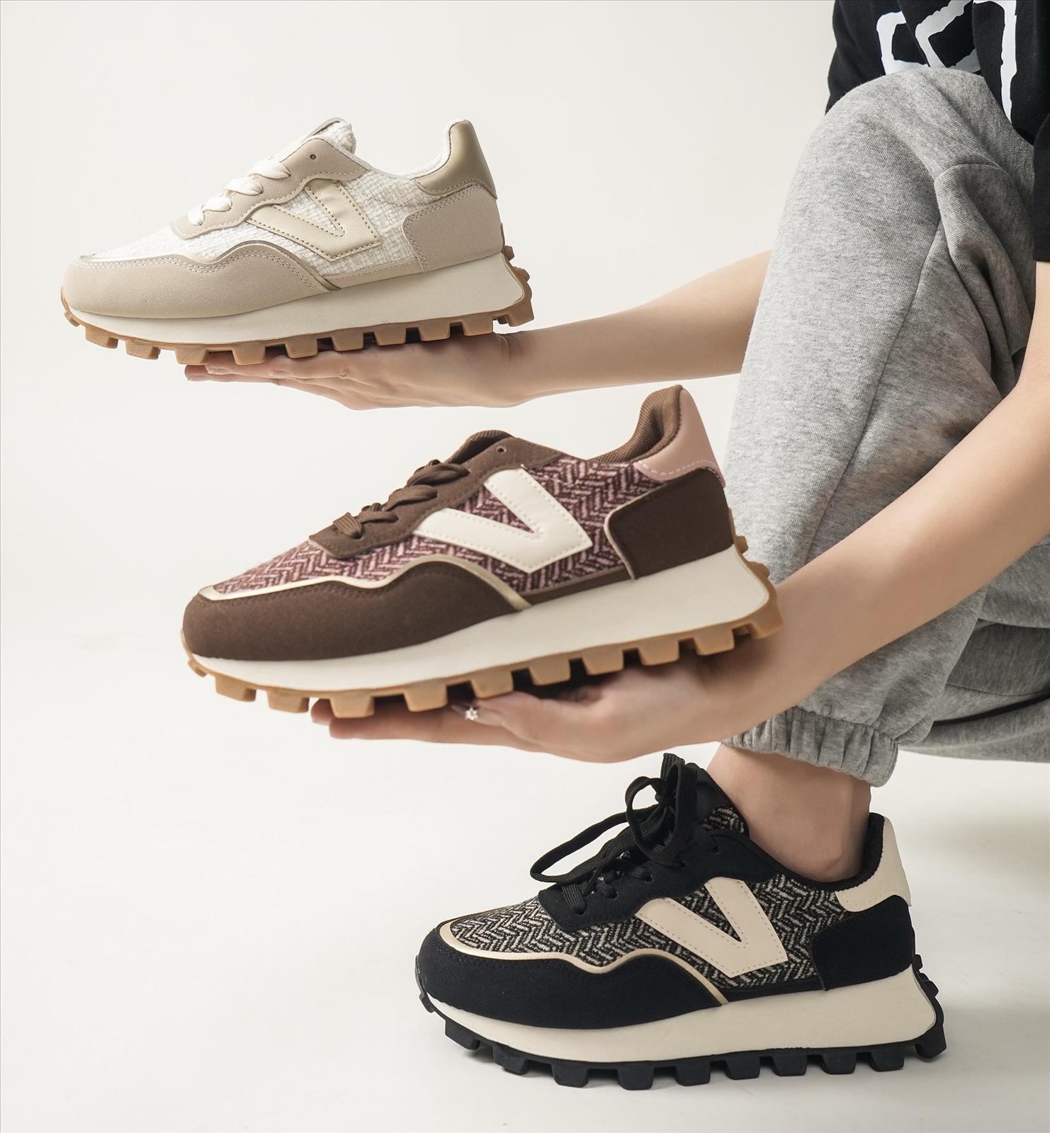 Ala Mode Fashion-DOB;Accessoires;Leather Wear; Young Fashion - Neuss