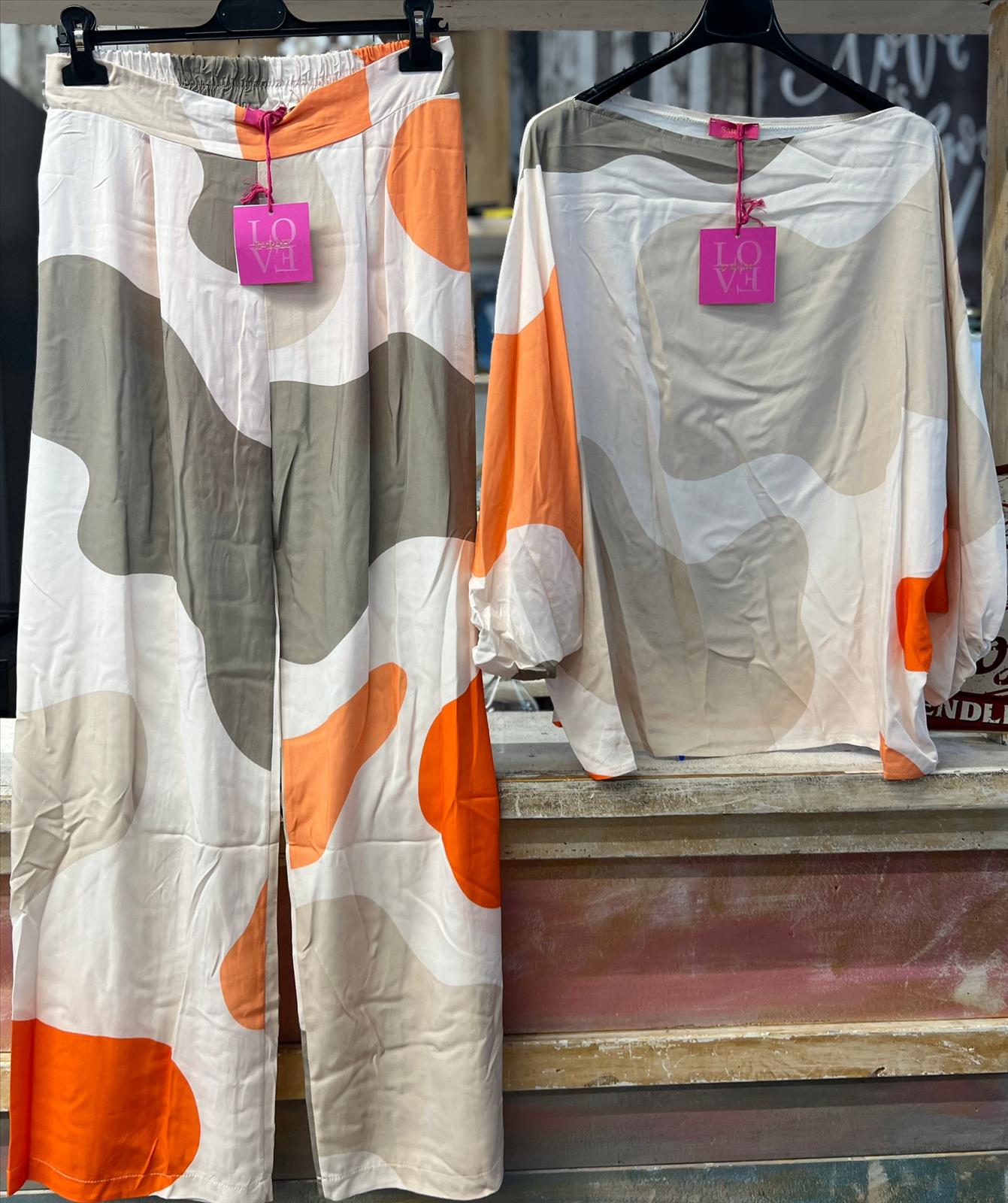 Element of Joy - Damenbekleidung und Accessoires - Wiesbaden