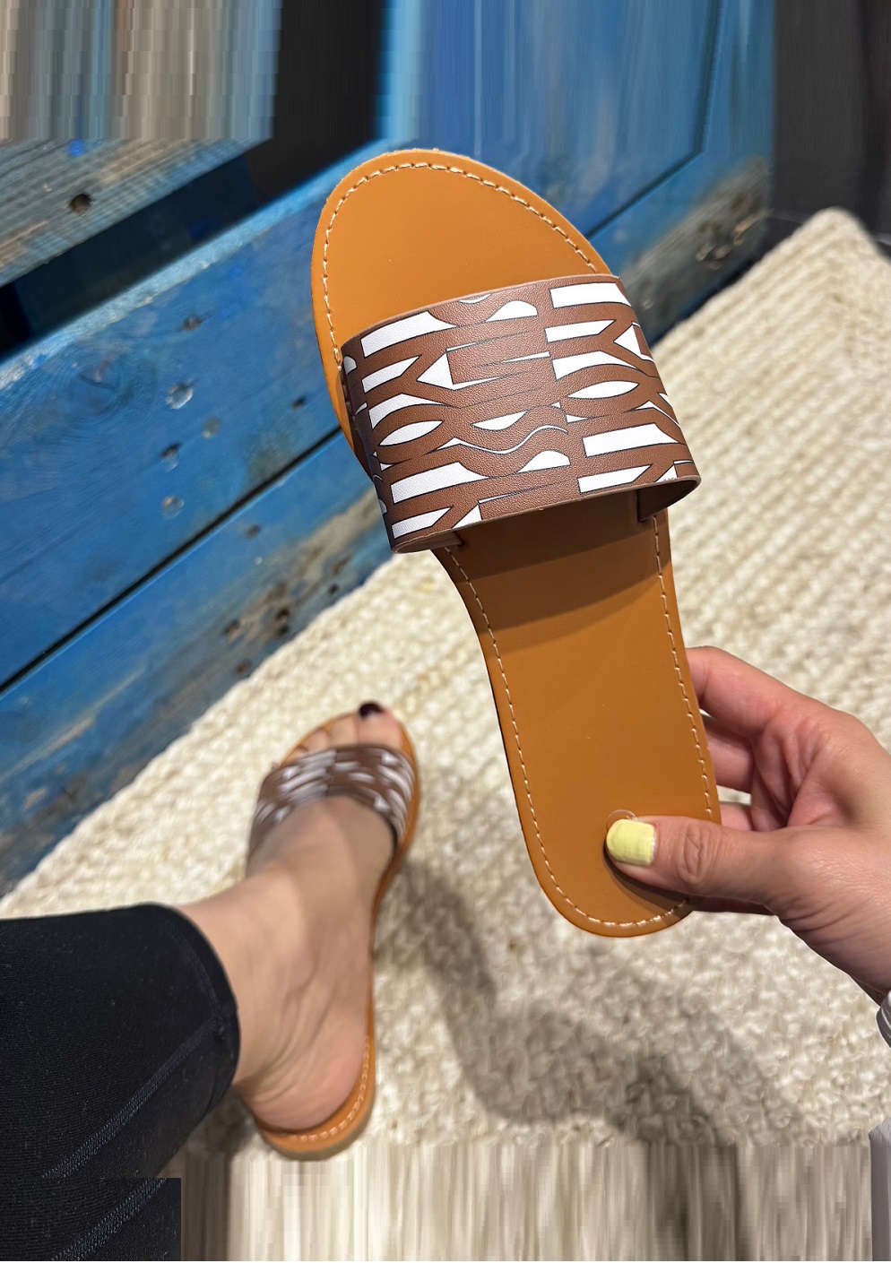 Lujah Shoes (Schuhgrosshandel)