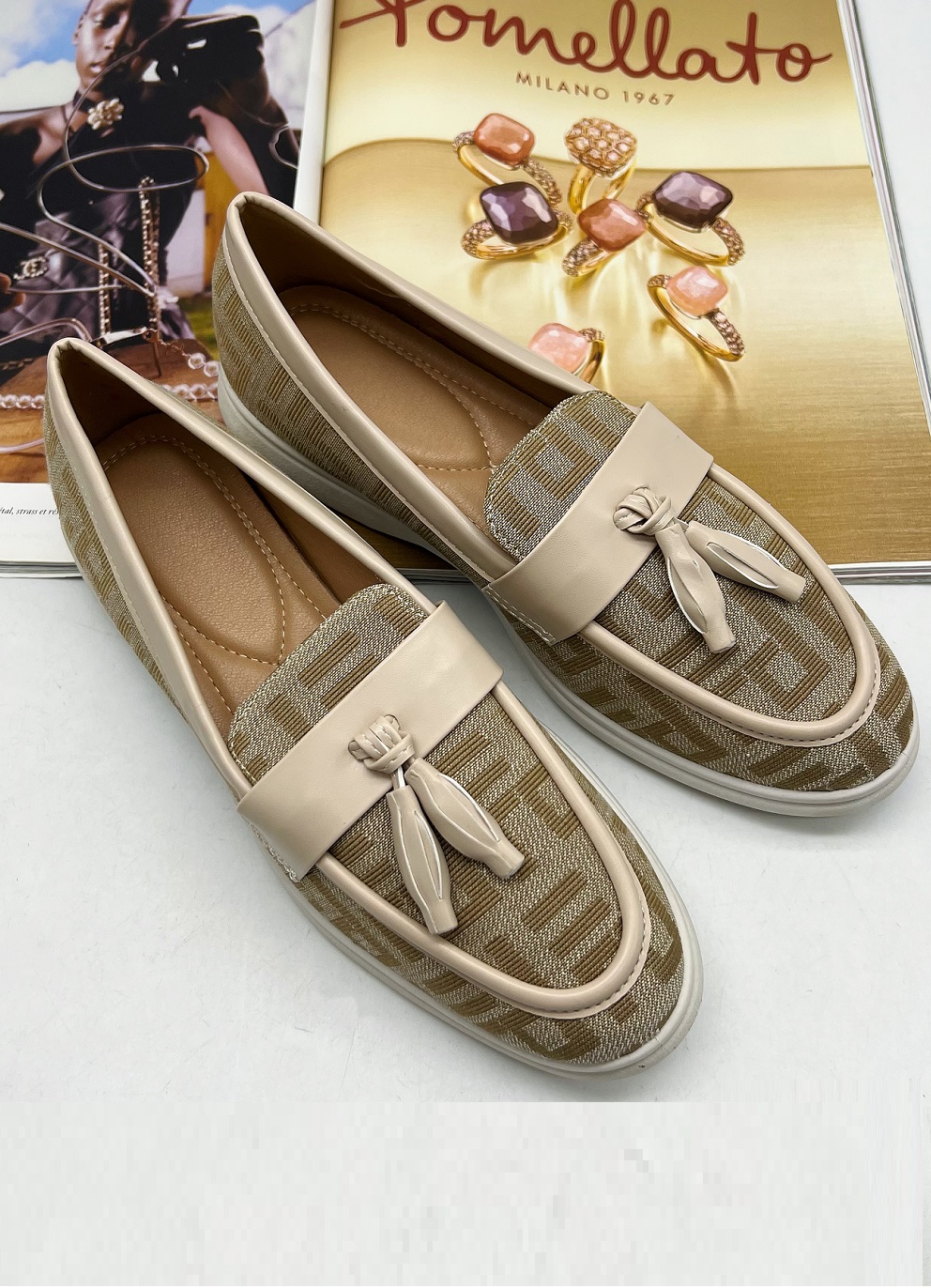 Lujah Shoes (Schuhgrosshandel)