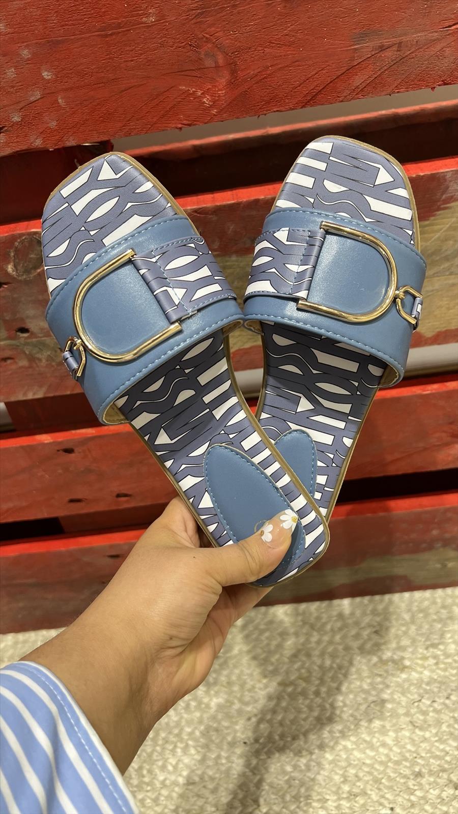 Lujah Shoes (Schuhgrosshandel)
