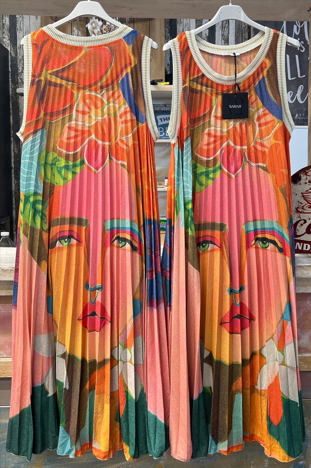 Element of Joy - Damenbekleidung und Accessoires - Wiesbaden