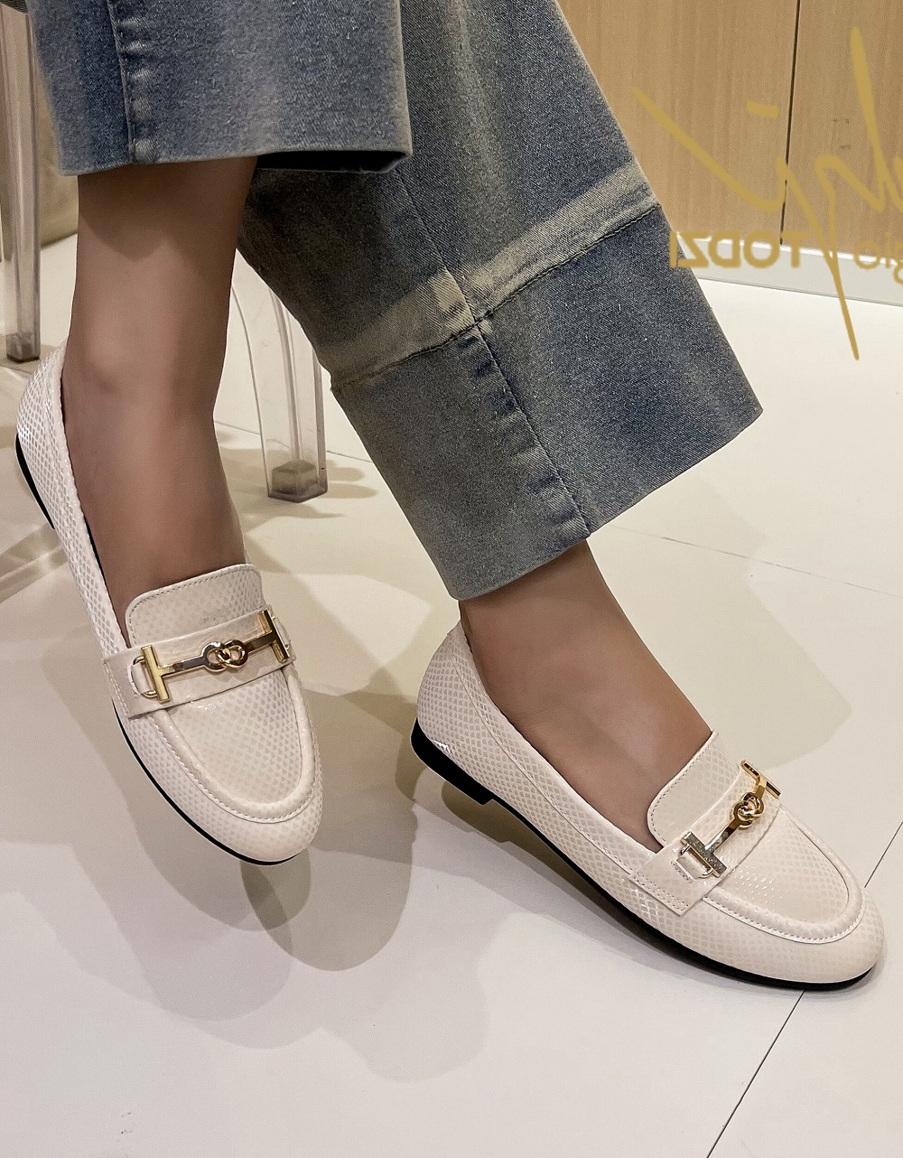 Lujah Shoes (Schuhgrosshandel)