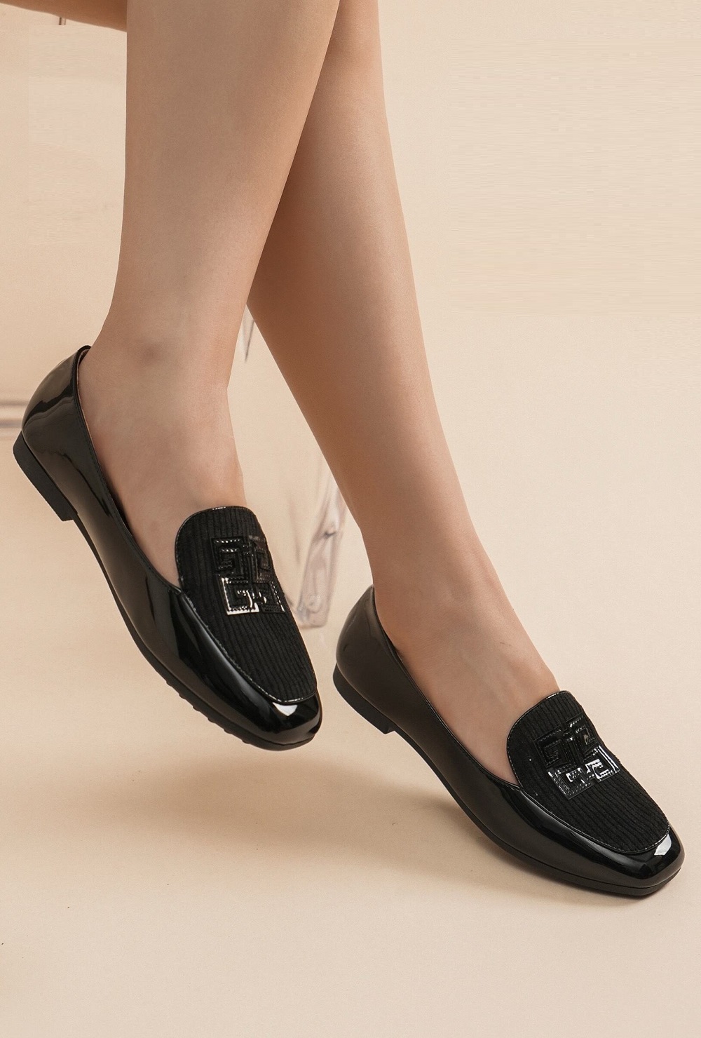 Lujah Shoes (Schuhgrosshandel)