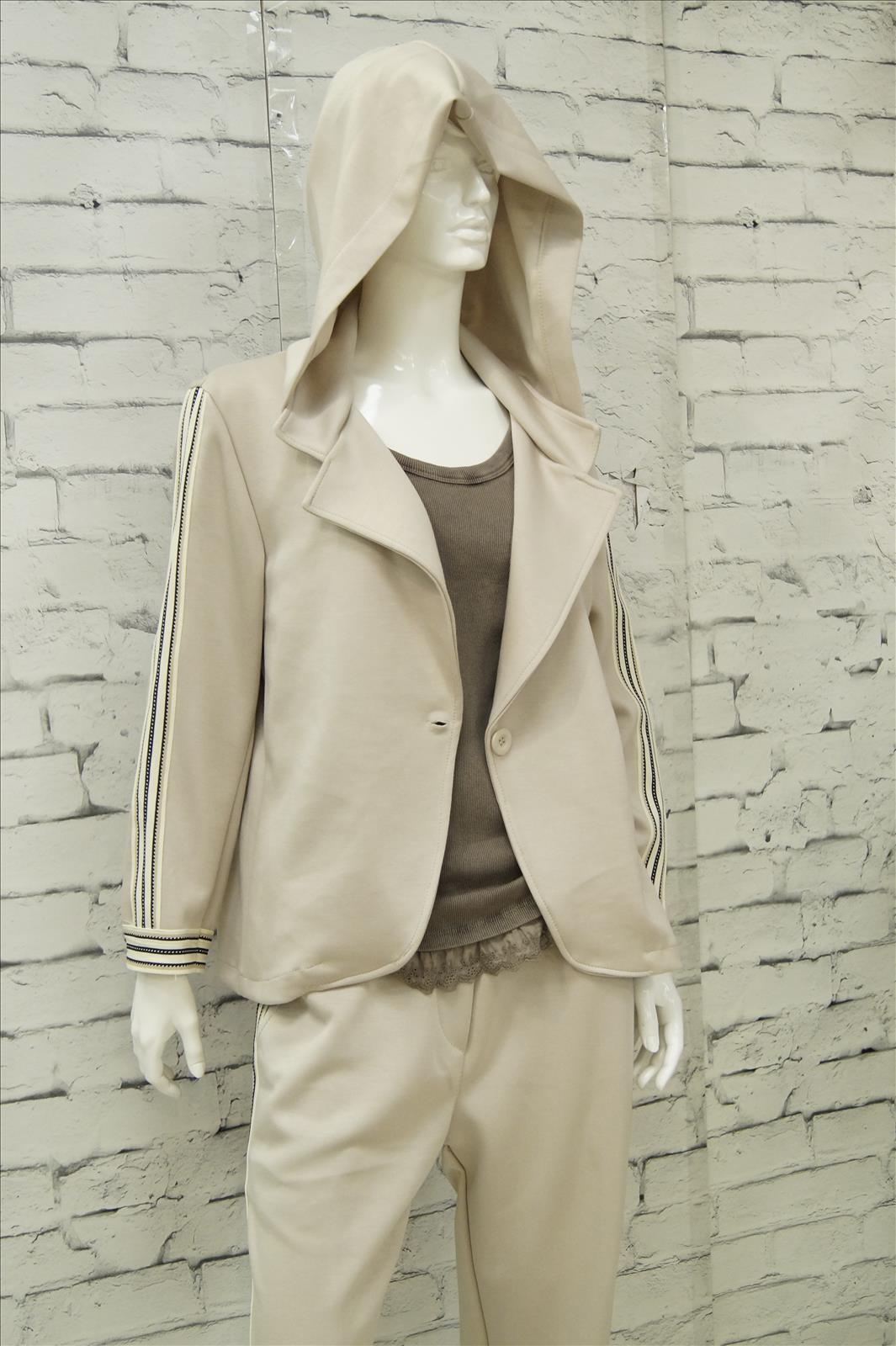 Bhatti Mode GmbH - Young fashion, DOB - Blusen, Hosen Jacken, Jeans, Kleider, Pullover etc.