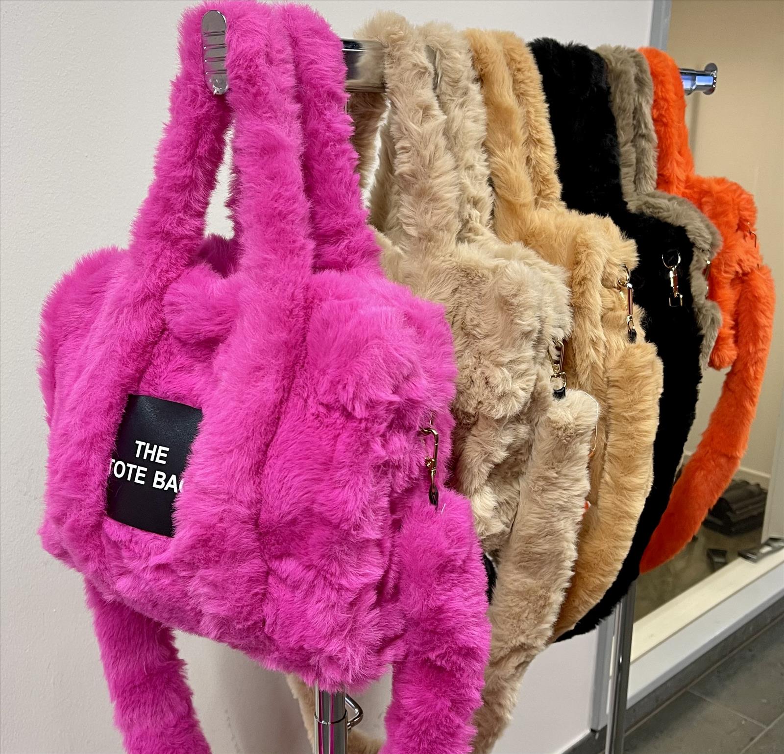 Ala Mode Fashion-DOB;Accessoires;Leather Wear; Young Fashion - Neuss
