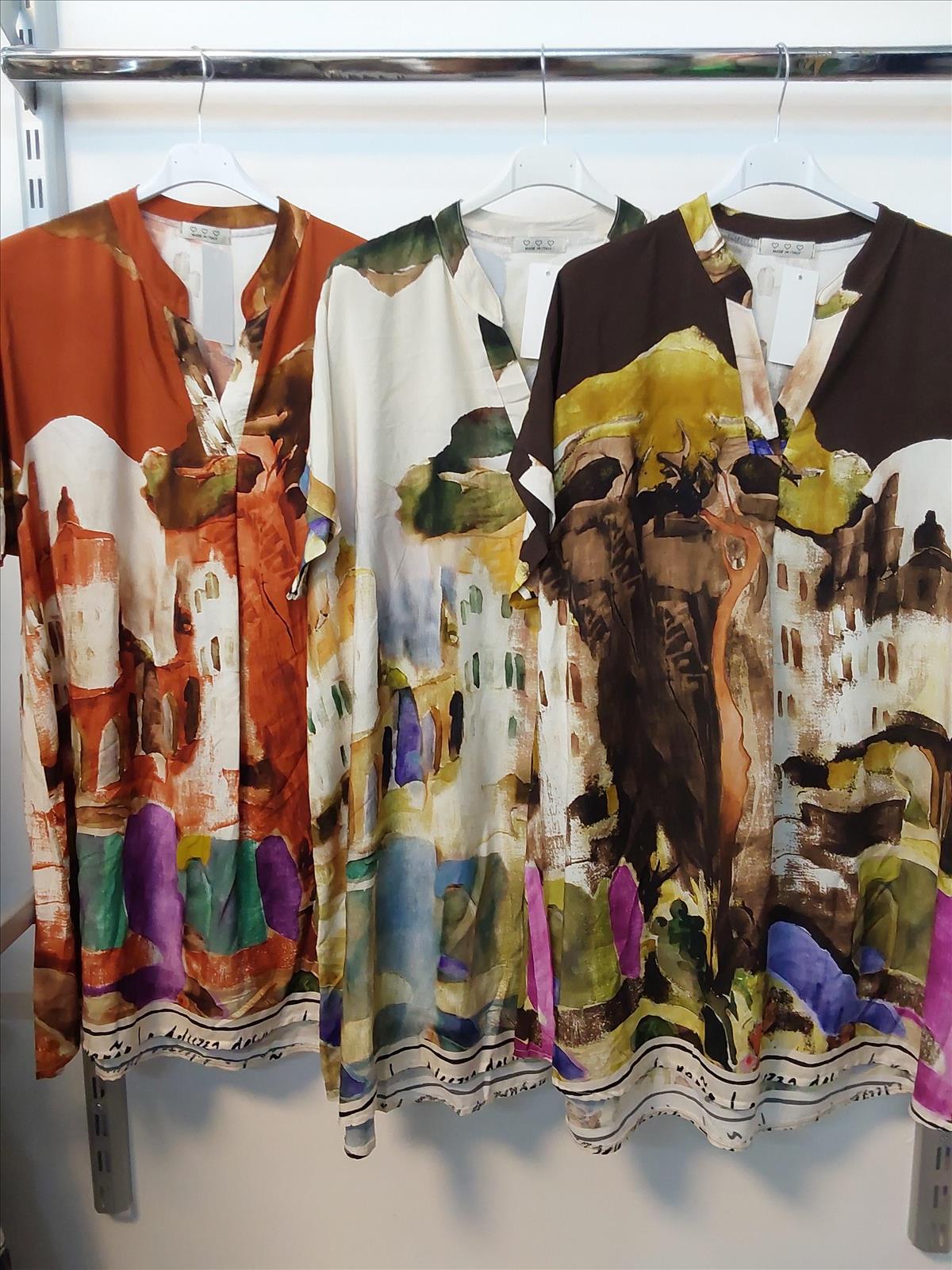 Khan Mode GmbH - Les Freres, Binich Young Fashion - Shirts, Tuniken, Jacken, Blusen, Westen, Hosen