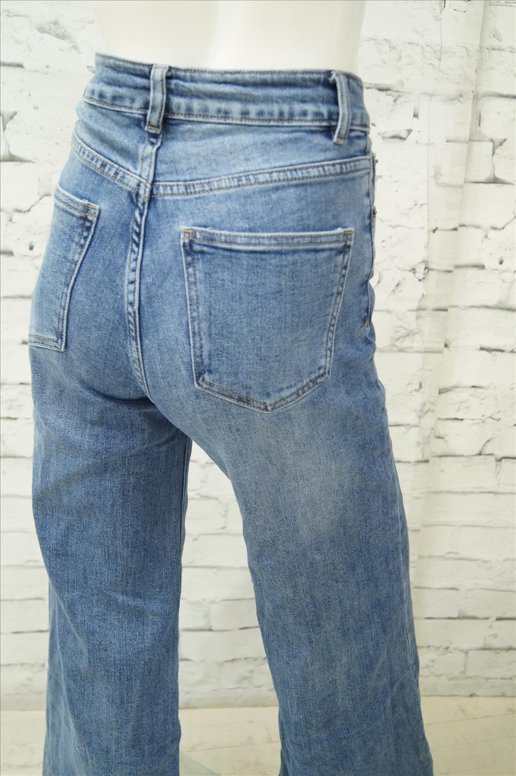 Bhatti Mode GmbH - Young fashion, DOB - Blusen, Hosen Jacken, Jeans, Kleider, Pullover etc.