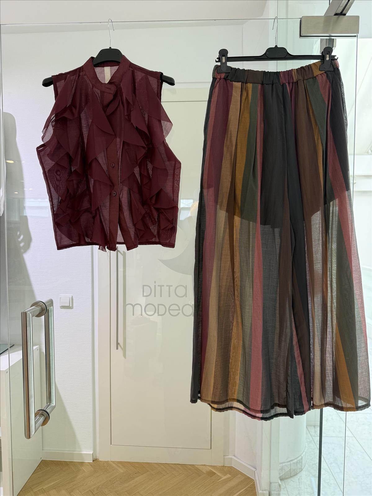 Modeagentur Ditta Boss e. K. - Damenbekleidung