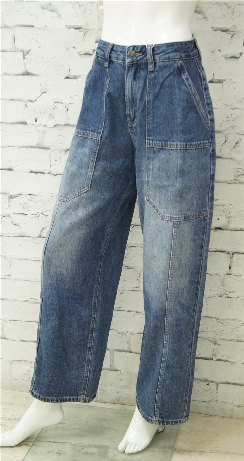 Bhatti Mode GmbH - Young fashion, DOB - Blusen, Hosen Jacken, Jeans, Kleider, Pullover etc.
