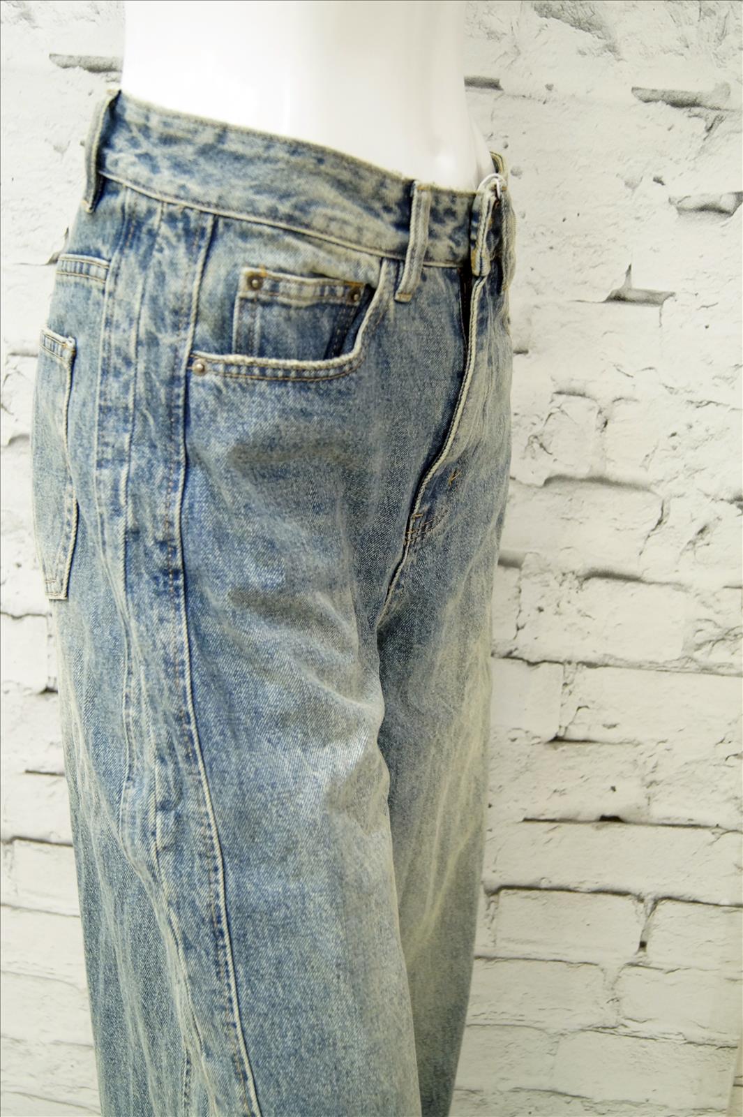 Bhatti Mode GmbH - Young fashion, DOB - Blusen, Hosen Jacken, Jeans, Kleider, Pullover etc.