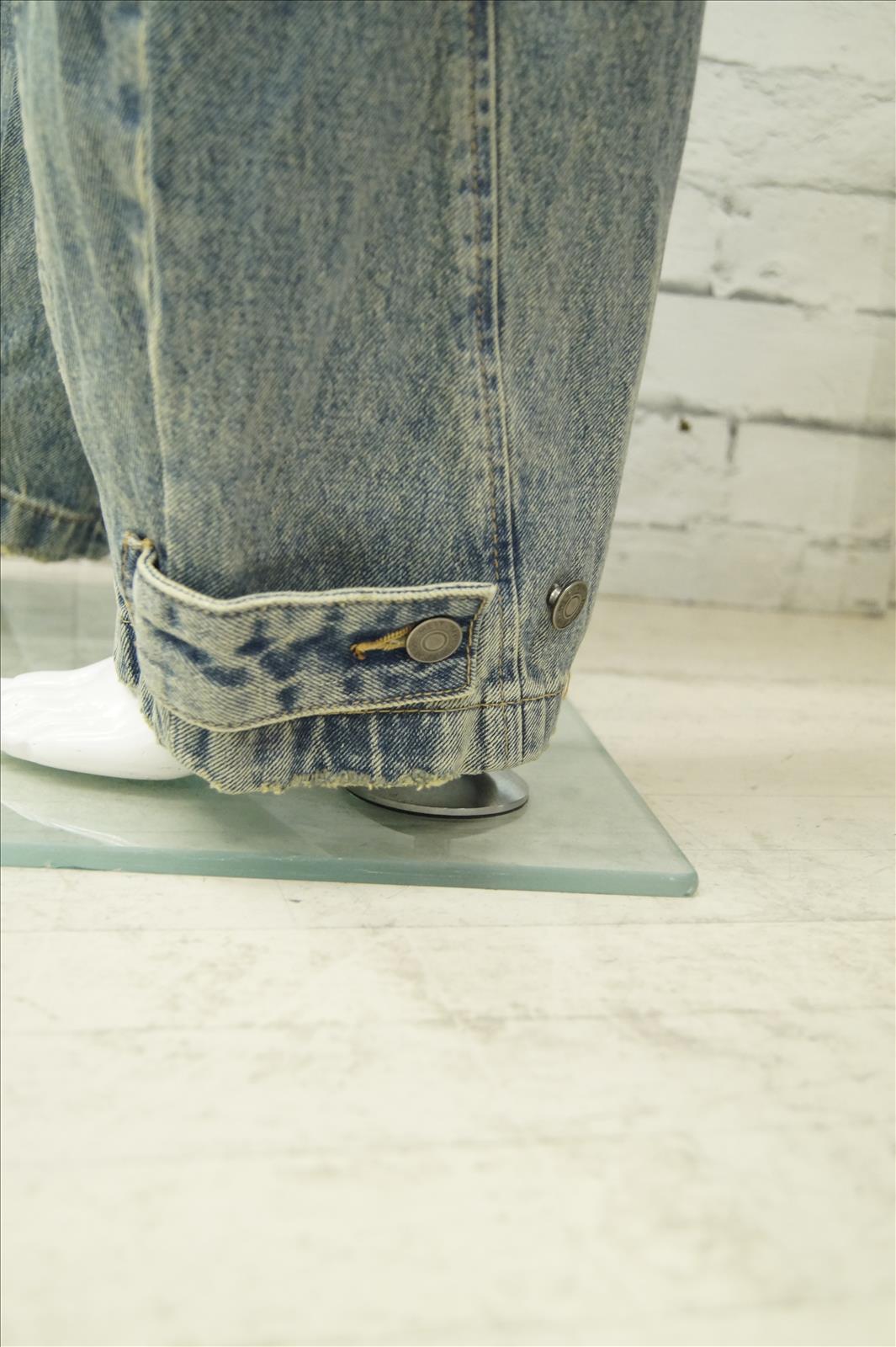 Bhatti Mode GmbH - Young fashion, DOB - Blusen, Hosen Jacken, Jeans, Kleider, Pullover etc.