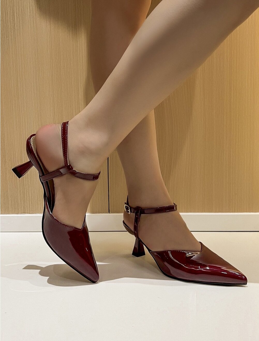 Lujah Shoes (Schuhgrosshandel)