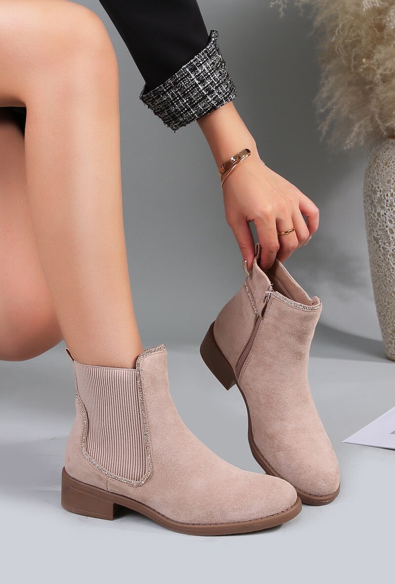 Lujah Shoes (Schuhgrosshandel)