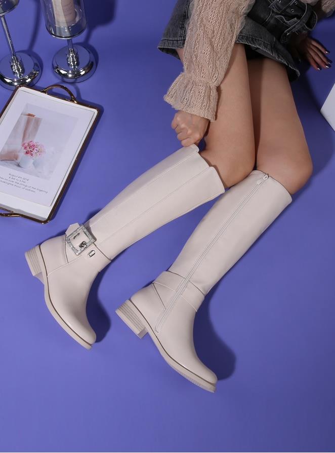 Lujah Shoes (Schuhgrosshandel)