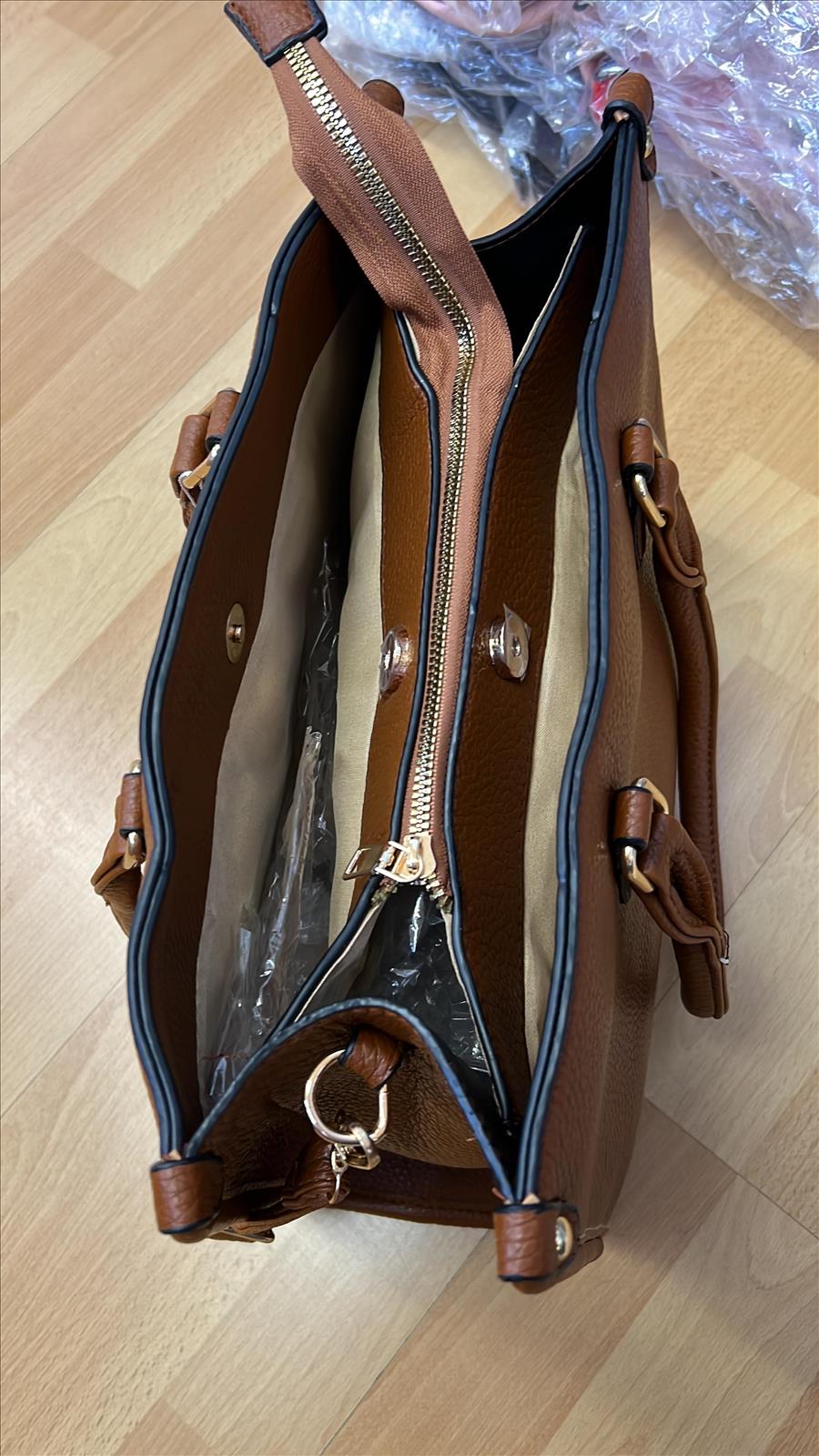 JiaJin GmbH - Geldbörse, Damentaschen, Rucksäcke, Sporttaschen für Damen und Herren