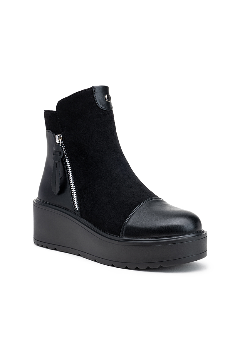 Lujah Shoes (Schuhgrosshandel)