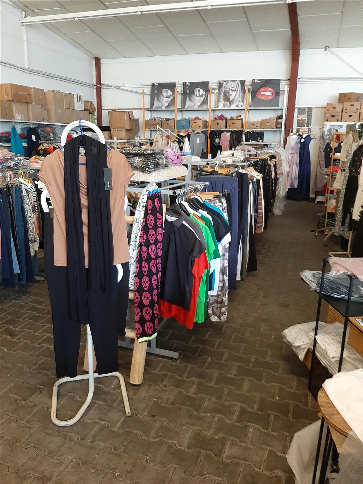 Basic Store - DOB;Accessoies;Young Fashion - Trebur