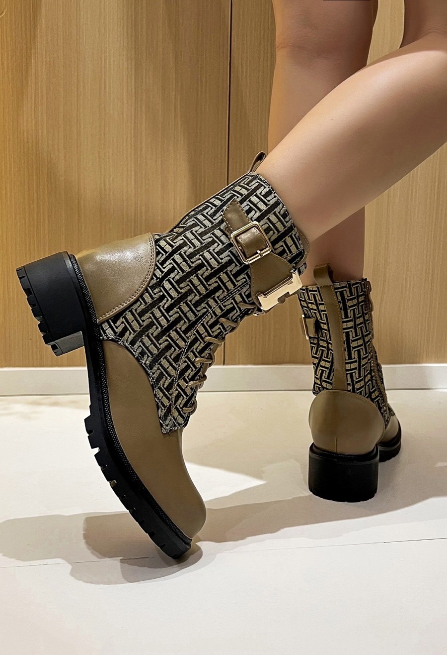 Lujah Shoes (Schuhgrosshandel)