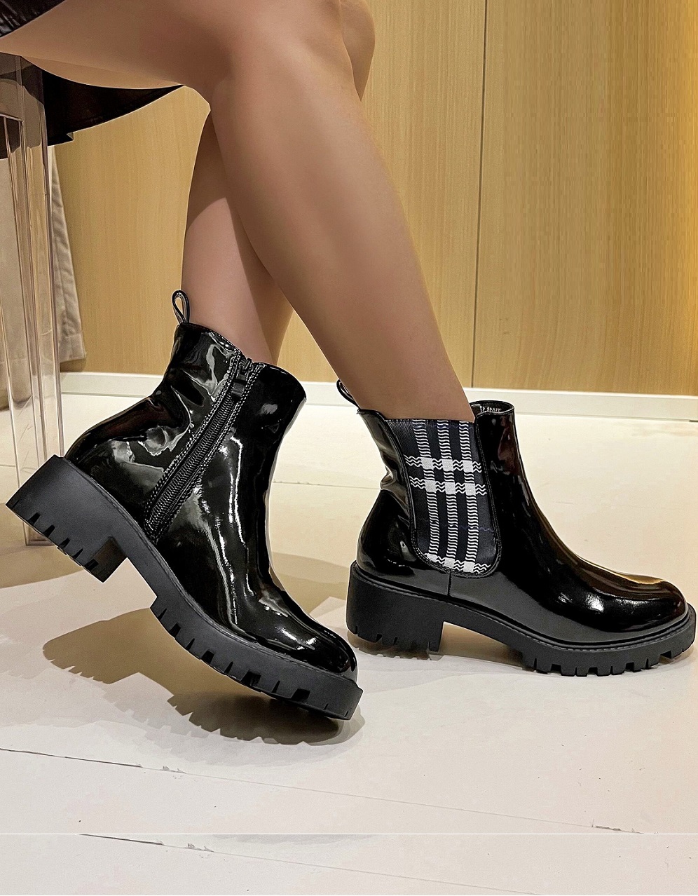 Lujah Shoes (Schuhgrosshandel)