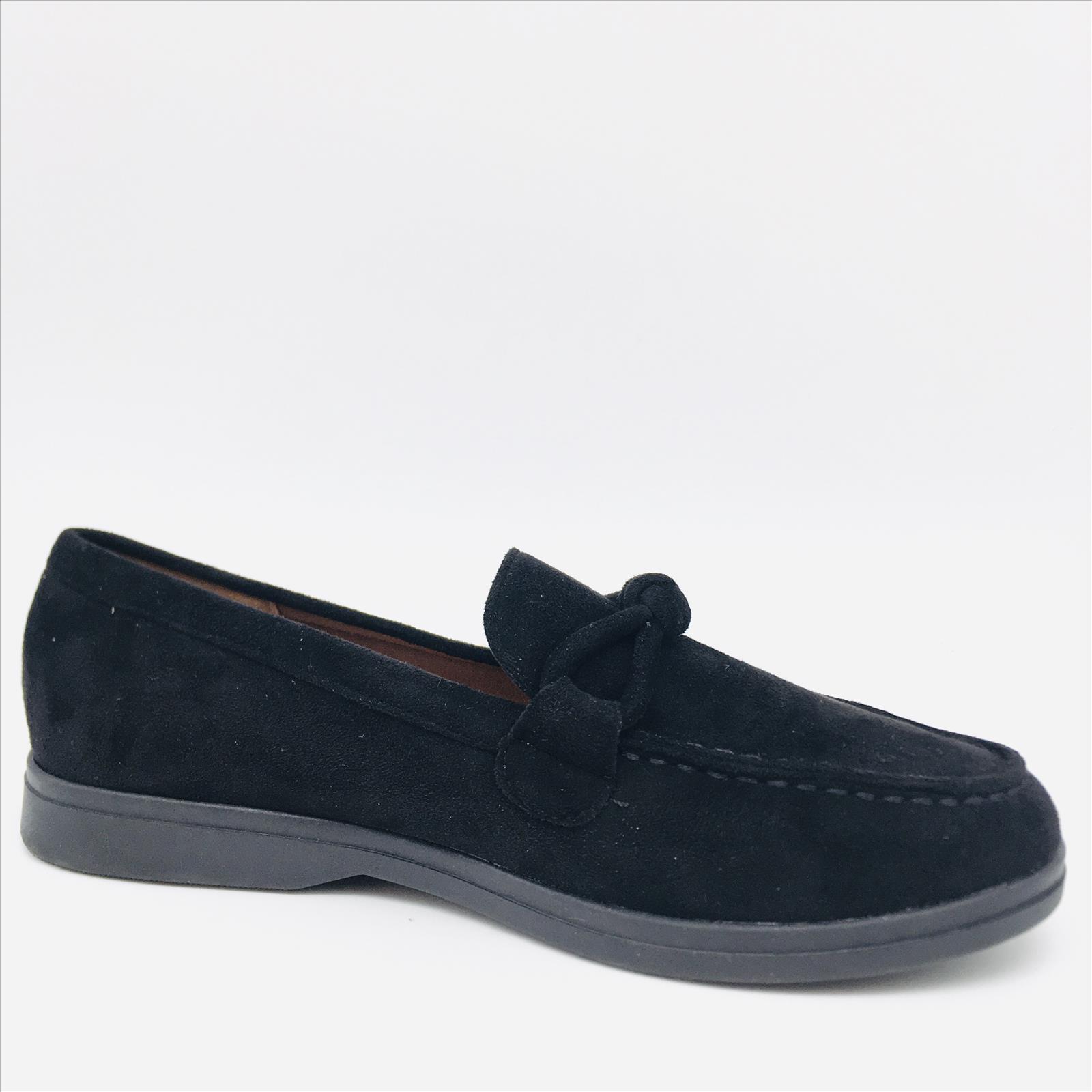 Kayla GmbH - Schuhgrosshandel