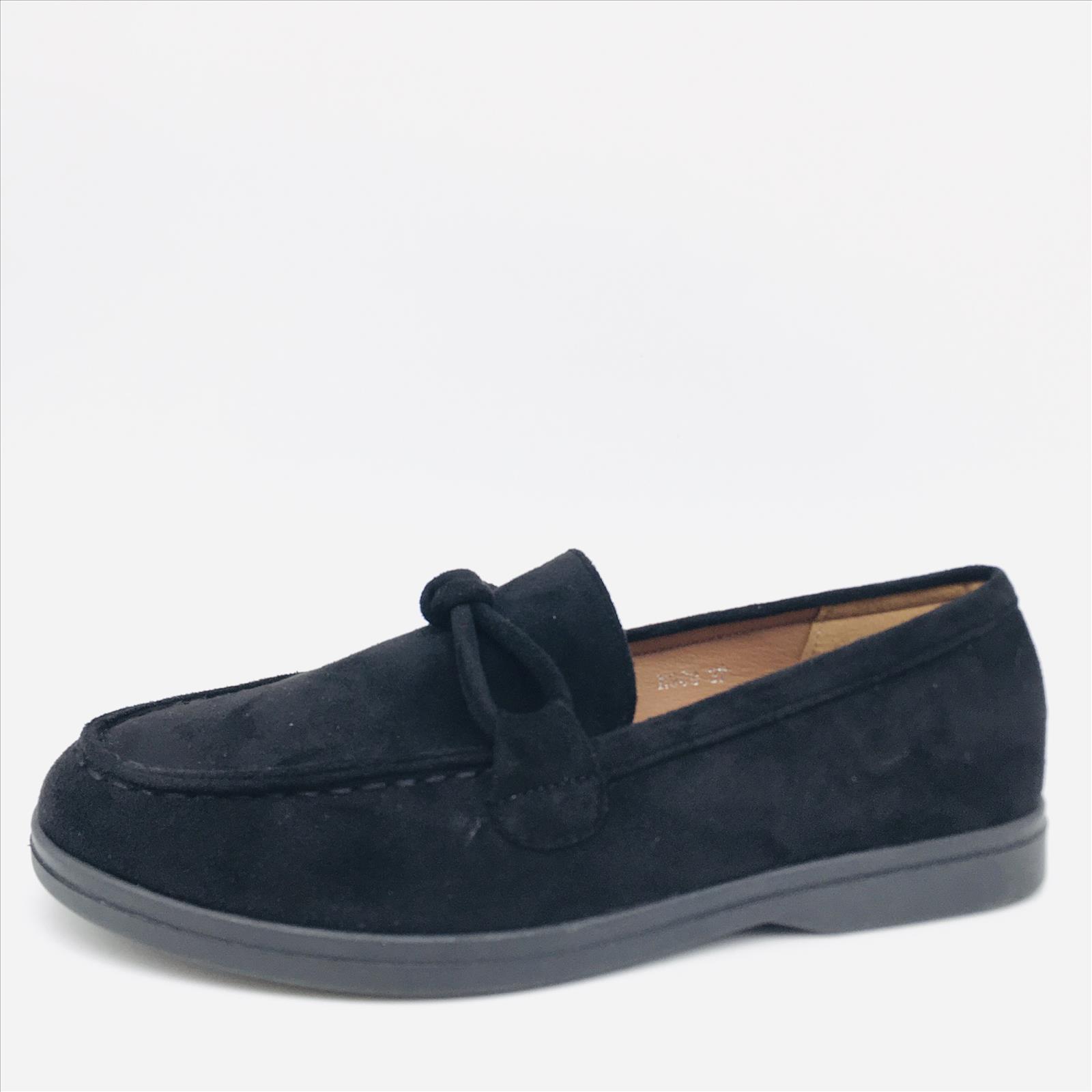 Kayla GmbH - Schuhgrosshandel