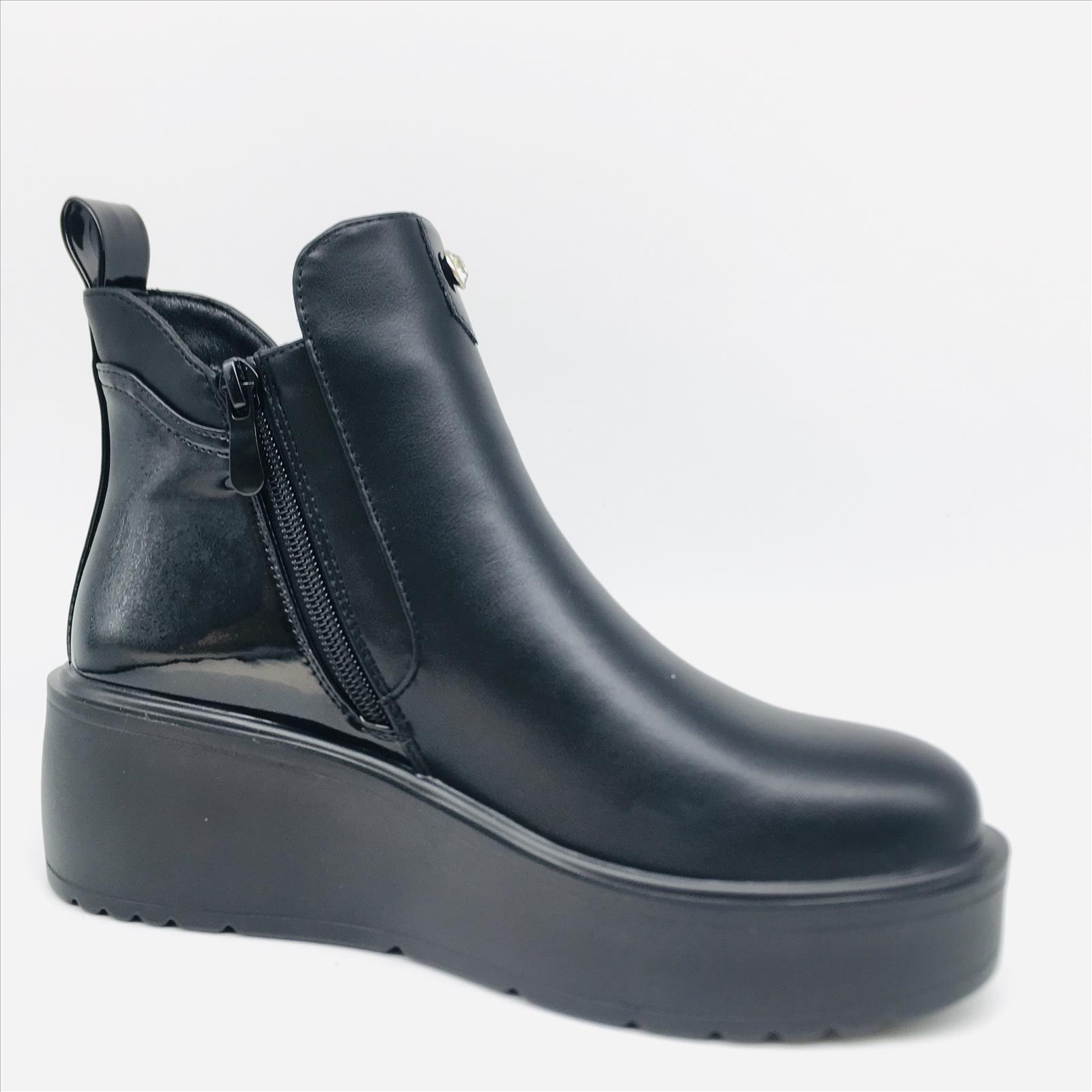 Kayla GmbH - Schuhgrosshandel