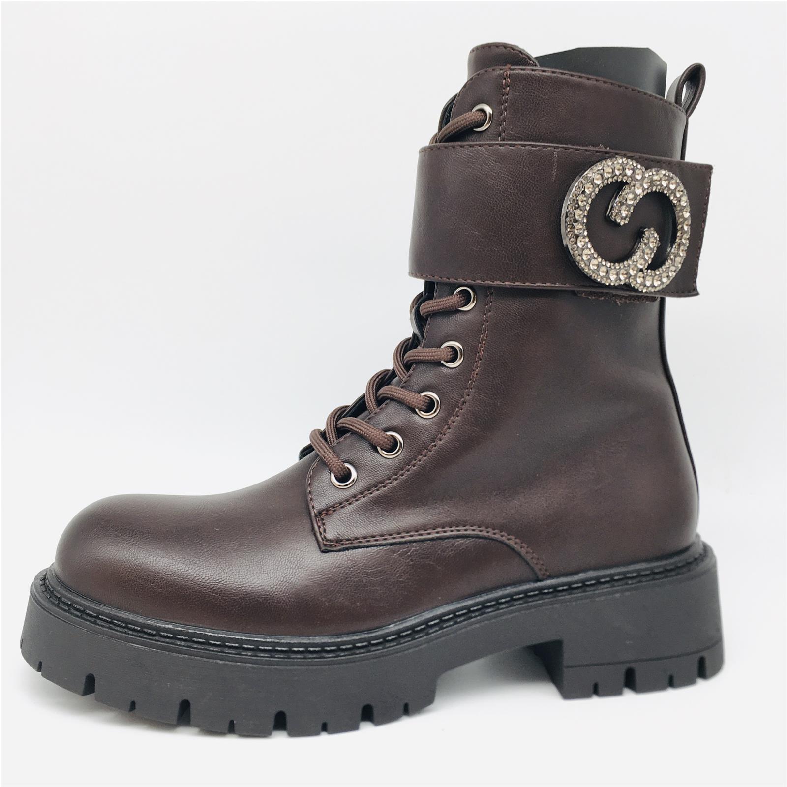 Kayla GmbH - Schuhgrosshandel
