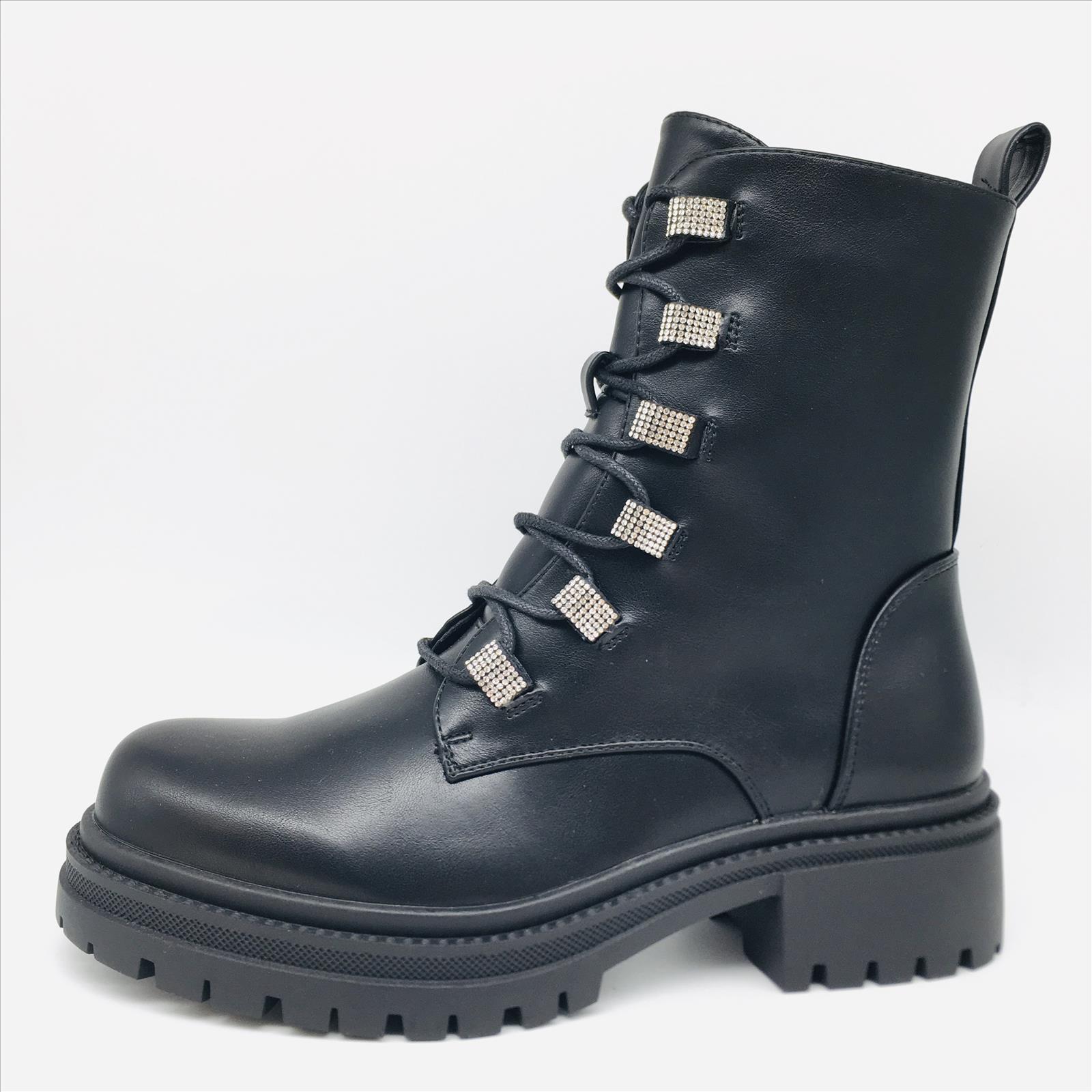 Kayla GmbH - Schuhgrosshandel
