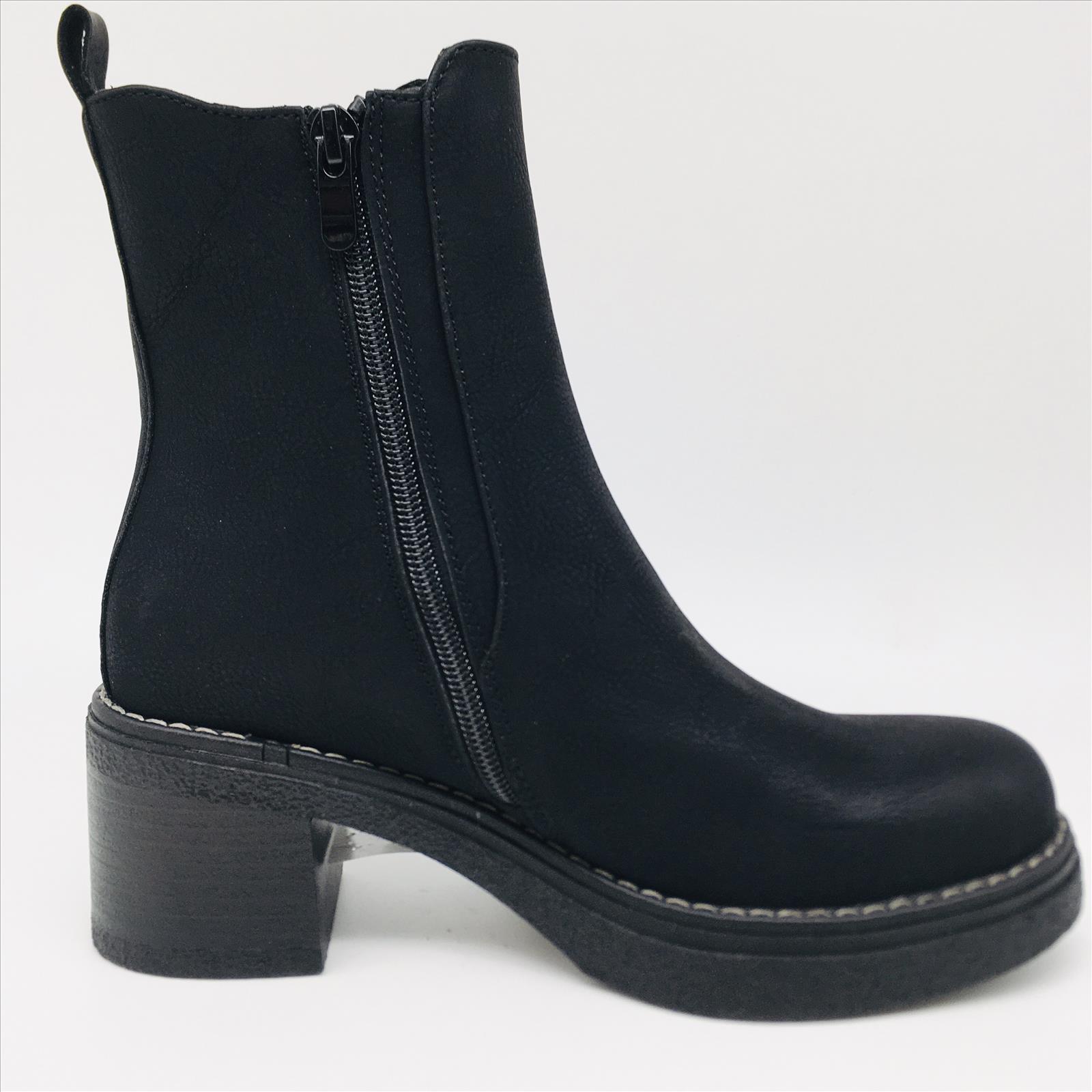 Kayla GmbH - Schuhgrosshandel