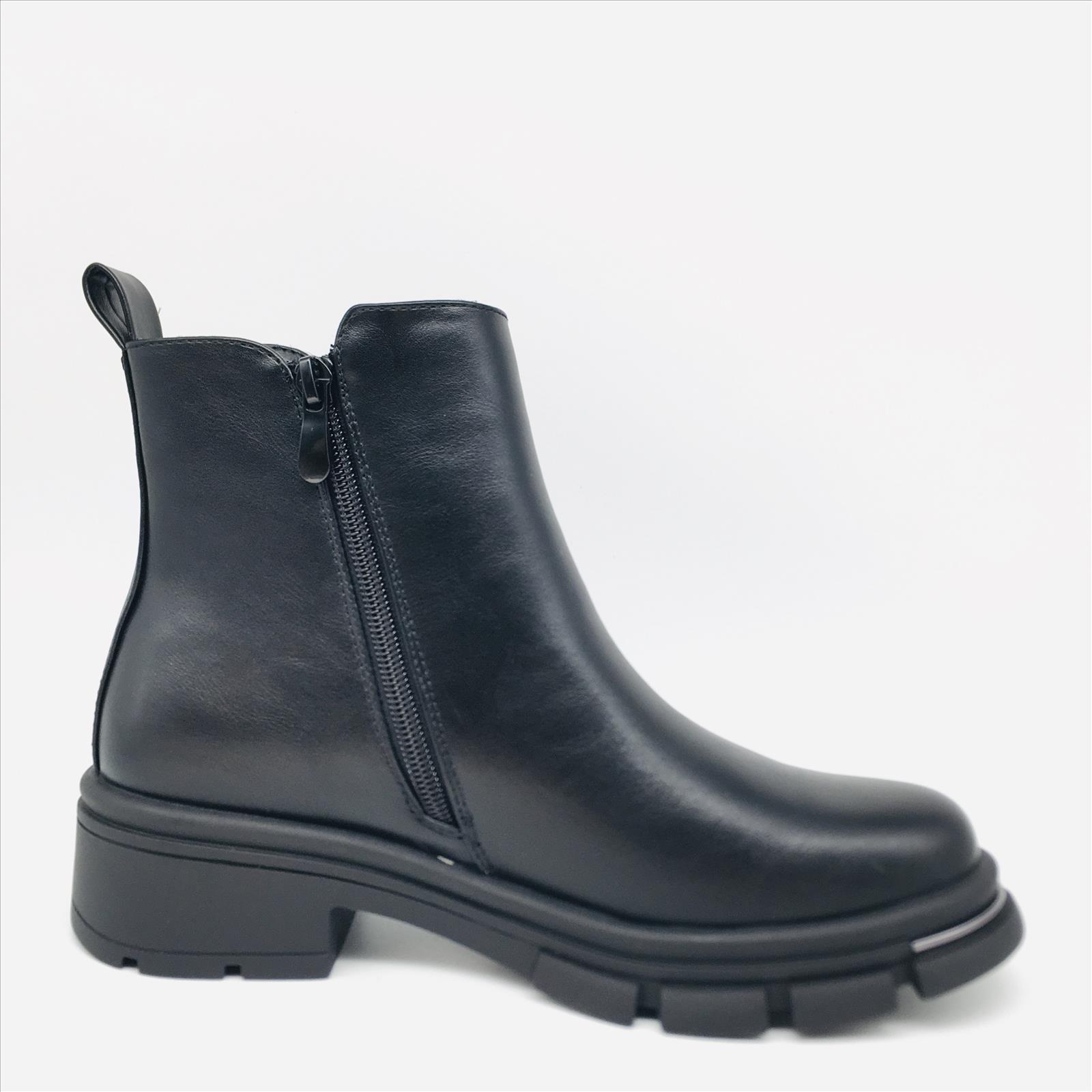 Kayla GmbH - Schuhgrosshandel