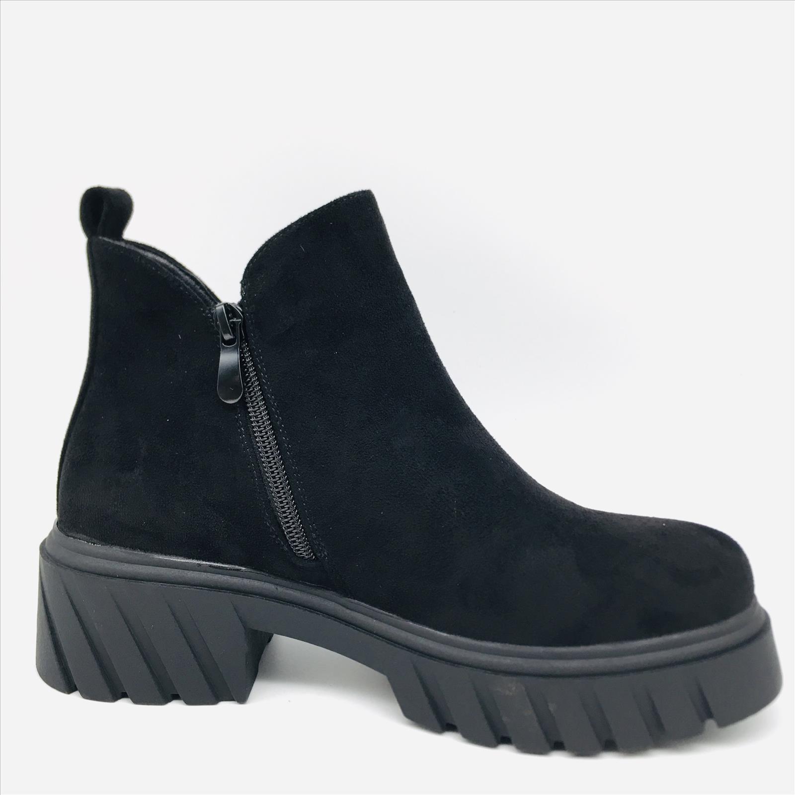 Kayla GmbH - Schuhgrosshandel