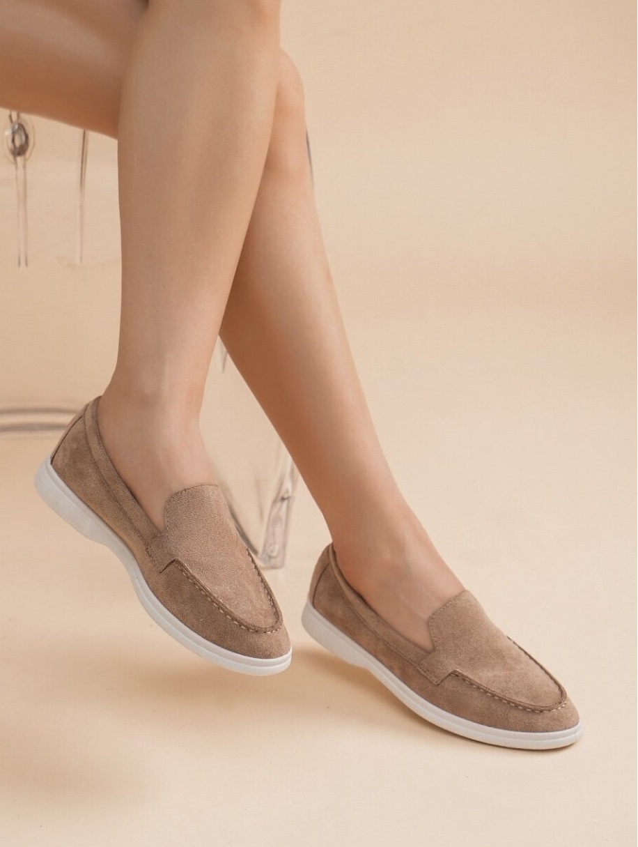 Lujah Shoes (Schuhgrosshandel)