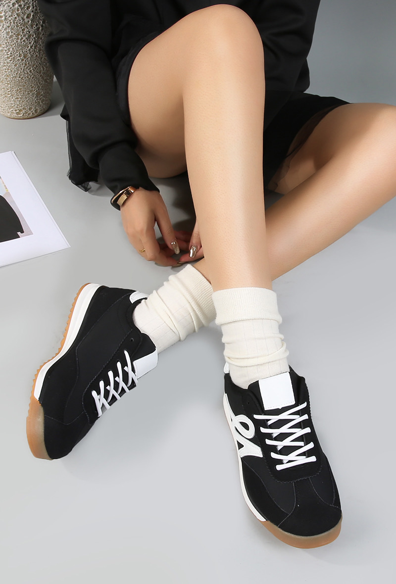 Lujah Shoes (Schuhgrosshandel)