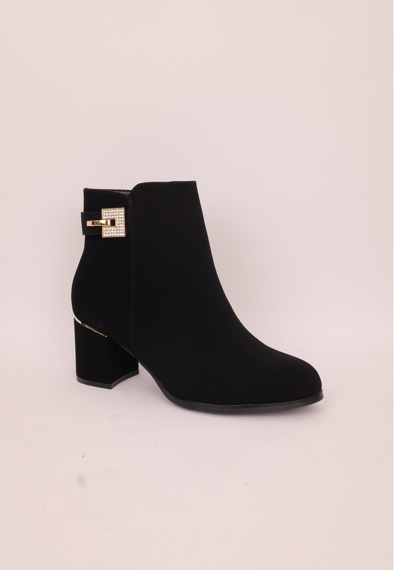 Lujah Shoes (Schuhgrosshandel)