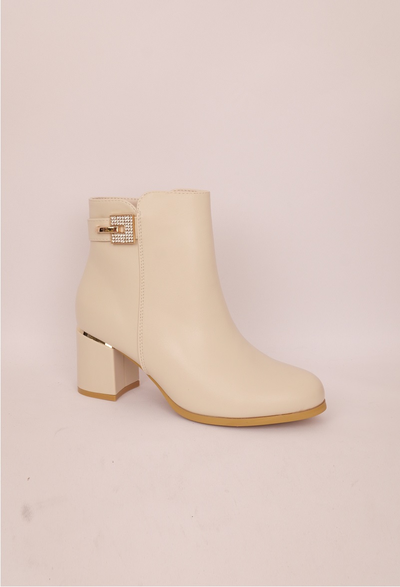 Lujah Shoes (Schuhgrosshandel)