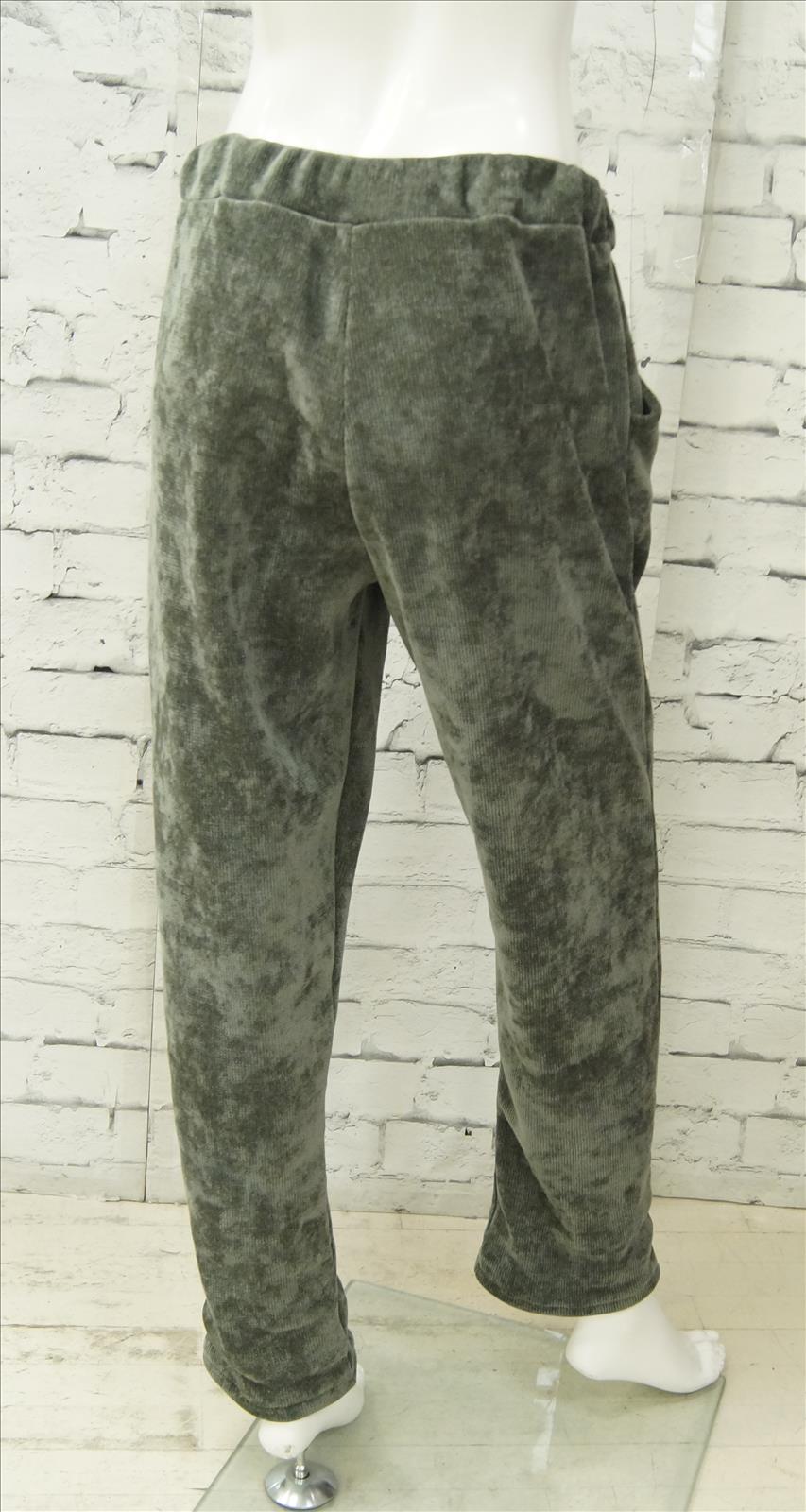 Bhatti Mode GmbH - Young fashion, DOB - Blusen, Hosen Jacken, Jeans, Kleider, Pullover etc.