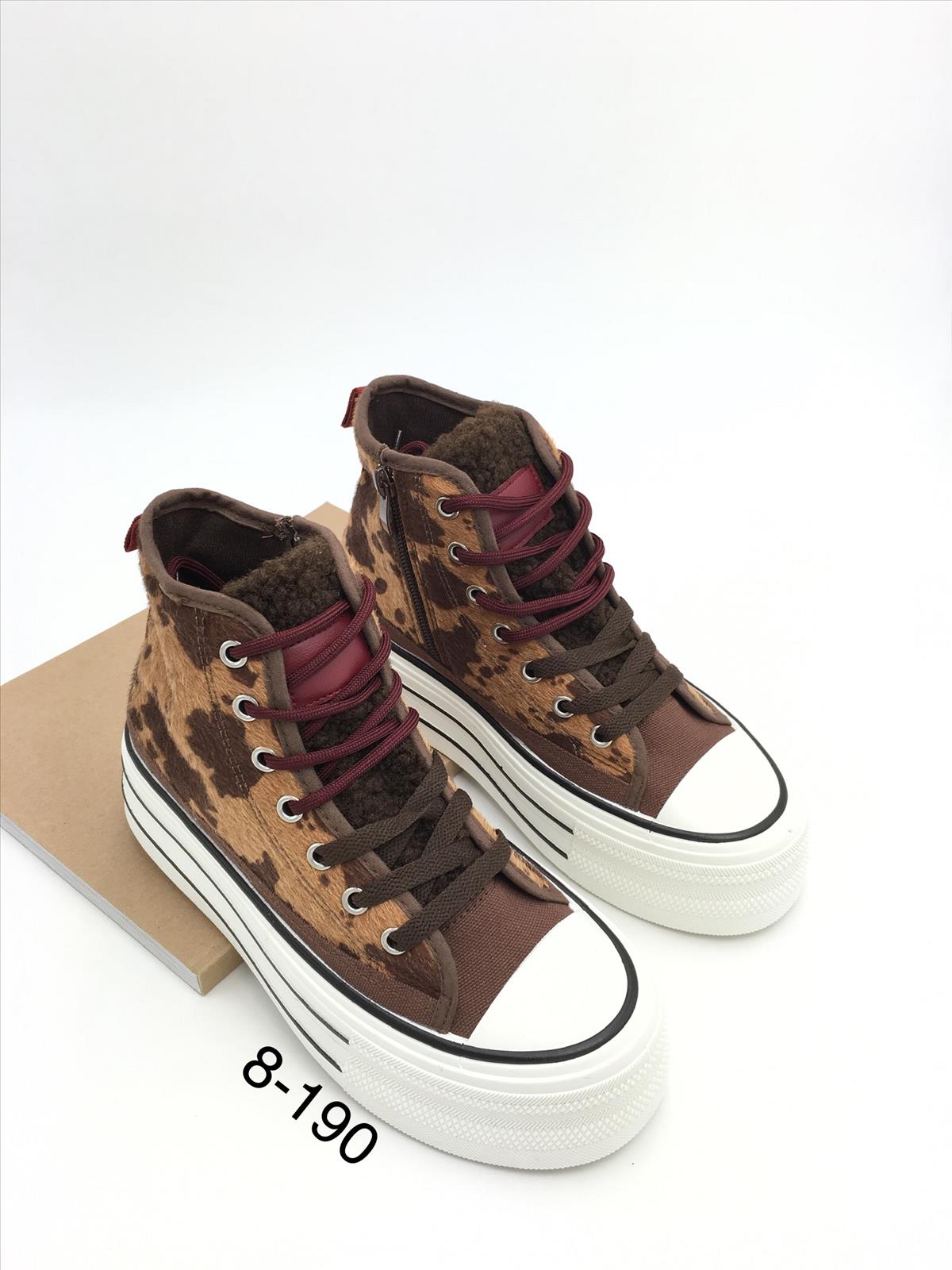 Lujah Shoes (Schuhgrosshandel)