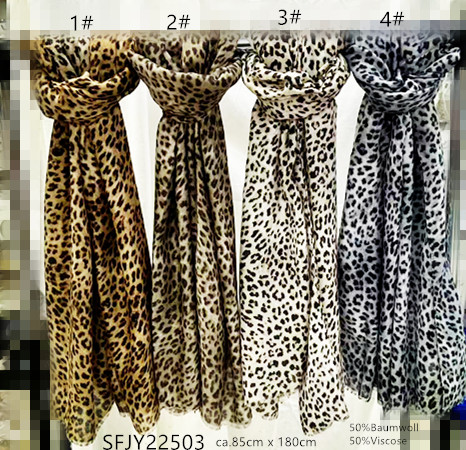 Shine Fashion Imp & Exp GmbH - Accessoires;Dessous;Young Fashion - Neuss